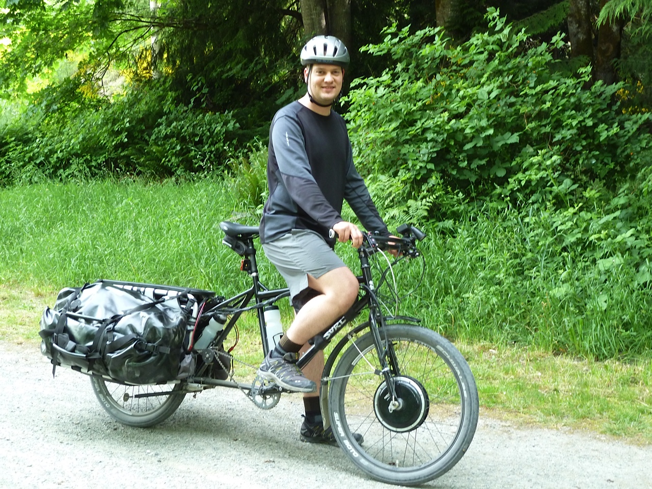 surly electric cargo bike